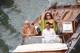 Žena koju zna cela Srbija stigla sa MUŽEM GEJEM na SVADBU VEKA U VENECIJI: "Privlače me muškarci, ali volim svoju suprugu", posle 24 GODINE braka rekao istinu i nisu se razveli