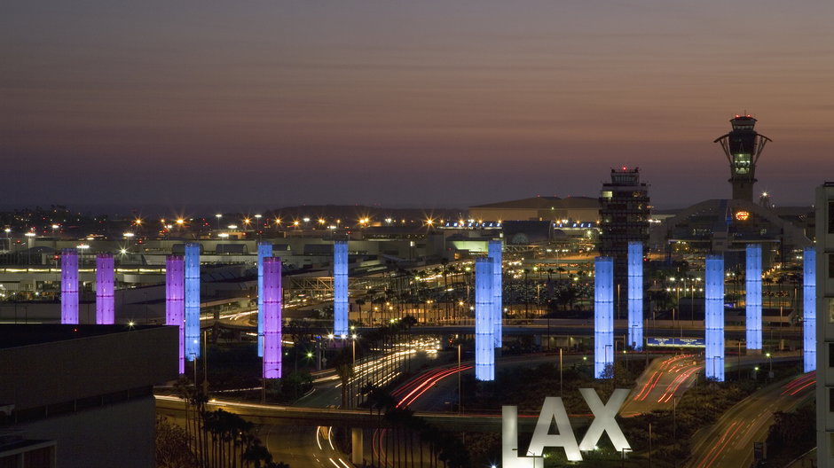 Lotnisko, Los Angeles