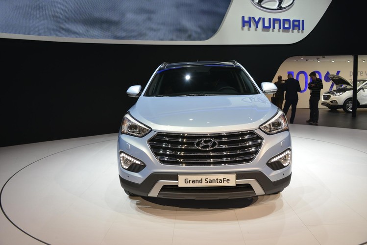 Hyundai grand santa fe