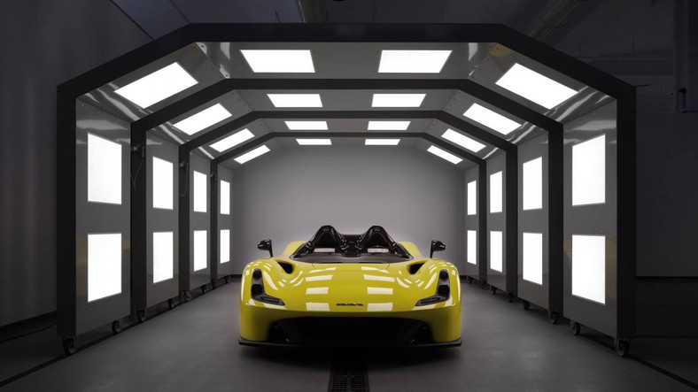 Dallara Stradale – z wyścigowymi korzeniami