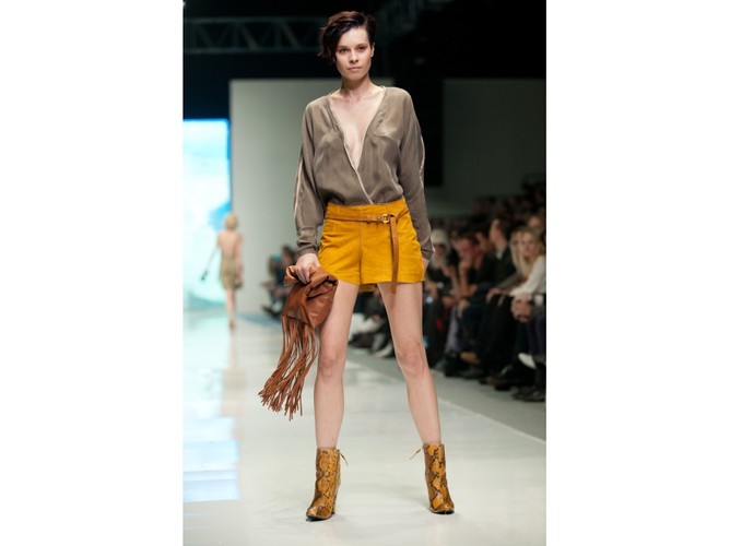 ŁUKASZ JEMIOŁ - pokaz kolekcji wiosna/lato 2012 na Fashion Week Poland Łódź.