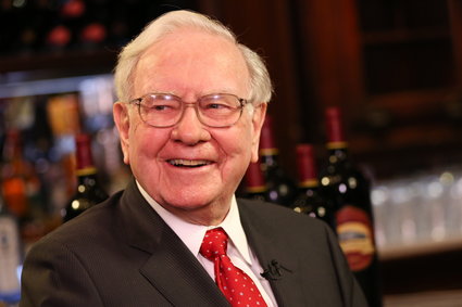 Warren Buffett przekazał miliardy na cele charytatywne. Robi to od 14 lat, a łączna kwota powala