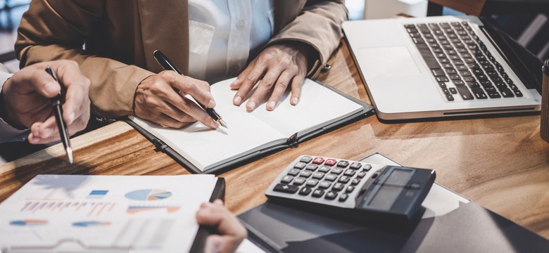 Fiskus może działać wstecz? Eksperci: To błąd
