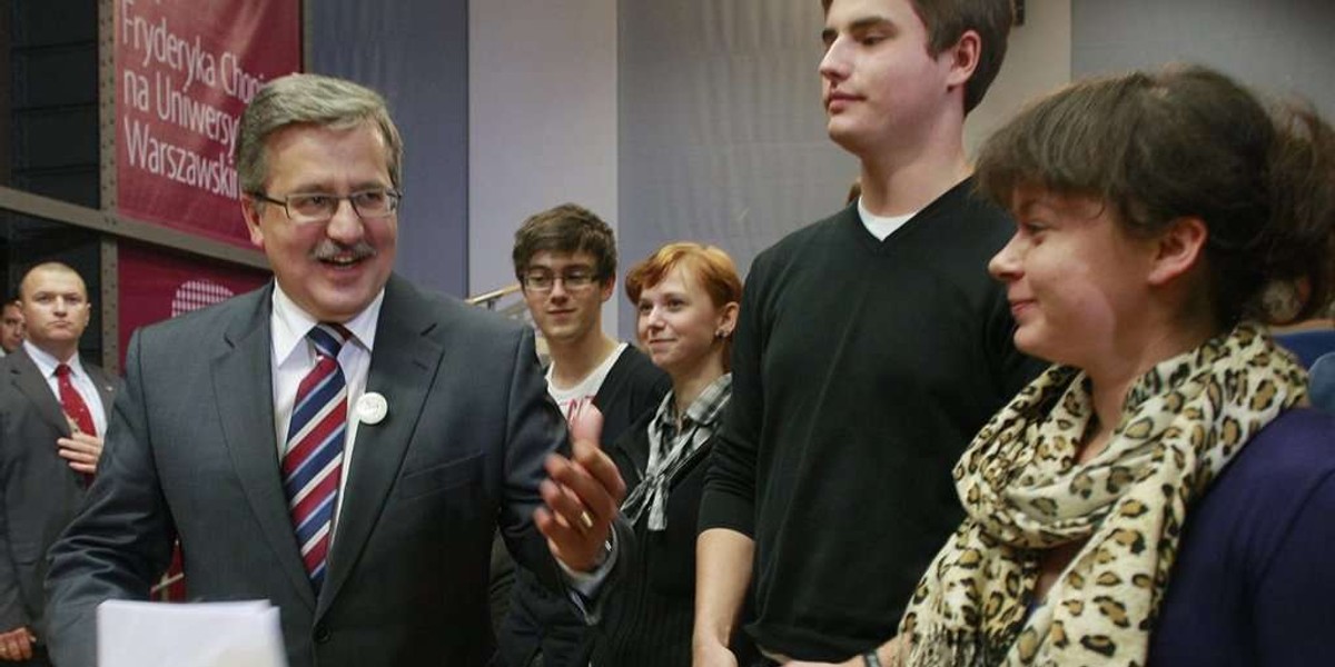 Komorowski poleca studentom piwo i tatara!