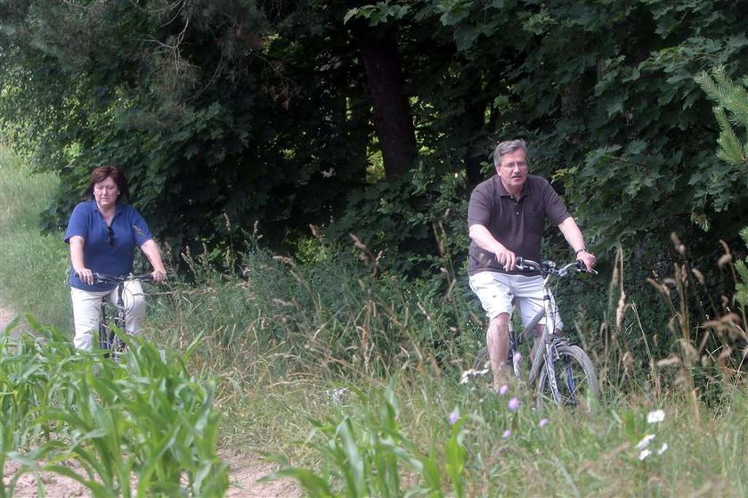 Tak Komorowski walczył ze stresem! FOTO