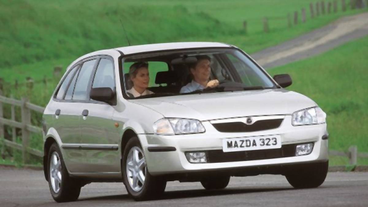 Mazda 323F (1999)