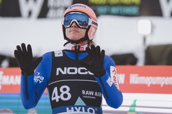 PŚ w skokach: Kubacki najlepszy z Polaków w Vikersund. Wygrał Granerud