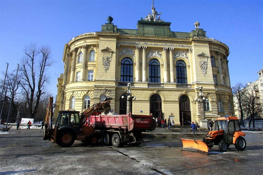 Odśnieżają dla picu