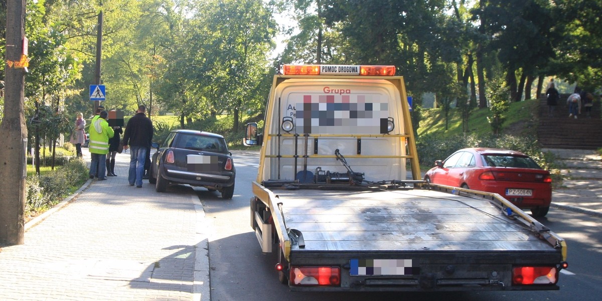 Urzędnicy walczą o płynny ruch tramwajów. Lawetami!