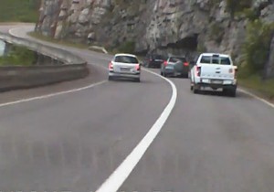 Ovako preticanje za zabranjeno