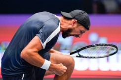 Kubot i Skugor pokonali w Rzymie braci Tsitsipasów