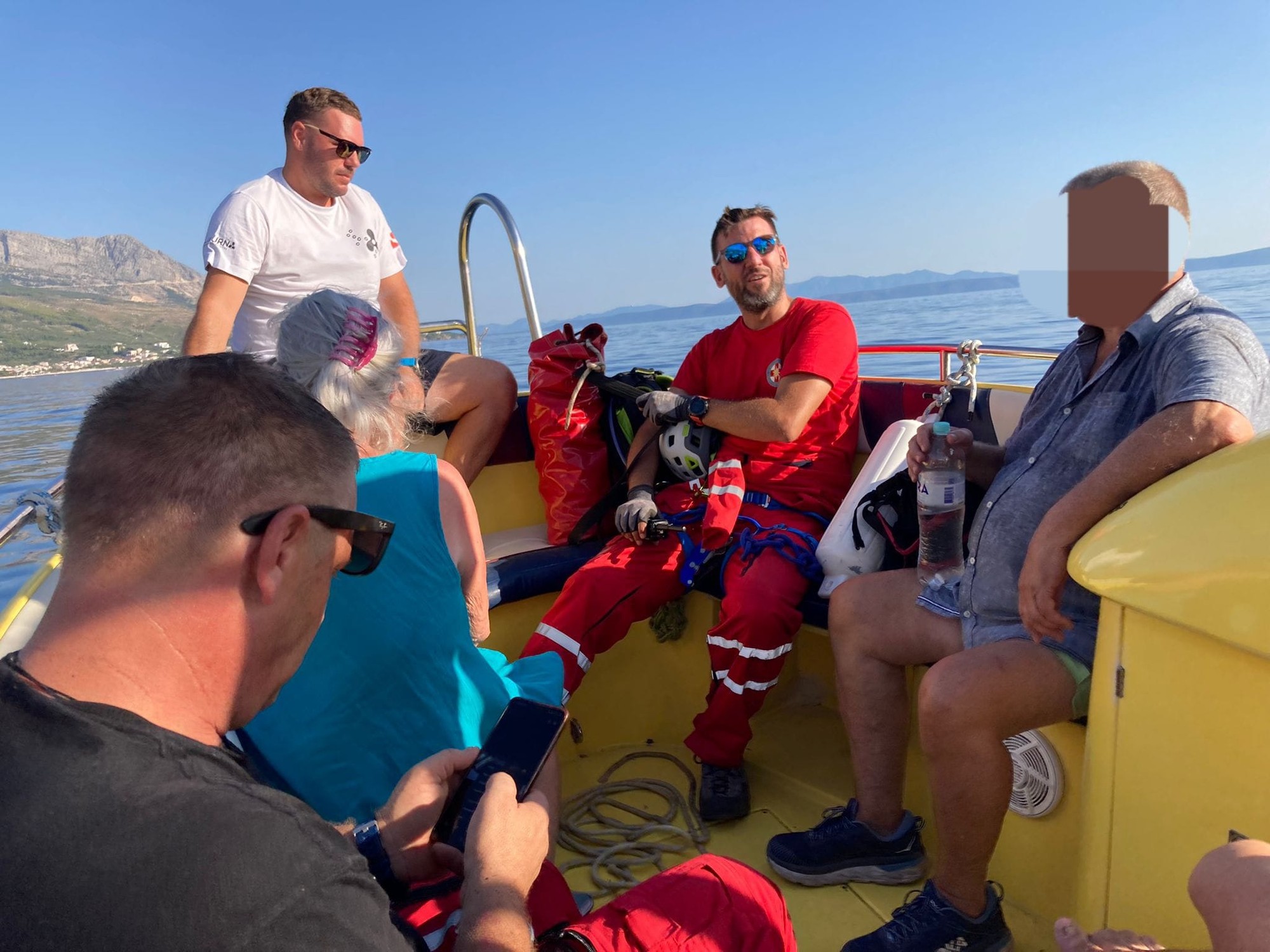 Turistov v Chorvátsku museli zachraňovať.