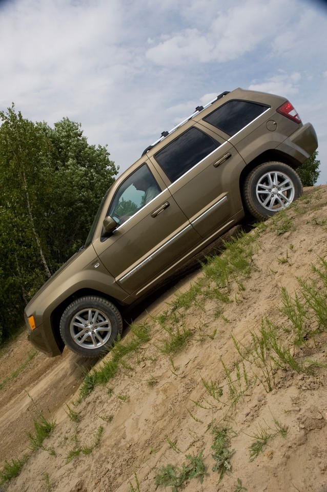 Używany Jeep Grand Cherokee III Test Opinie Awarie Dane