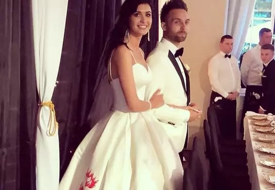 Miss Polski wzięła ślub w bajkowej, ręcznie malowanej (!) sukni [zdjęcia]