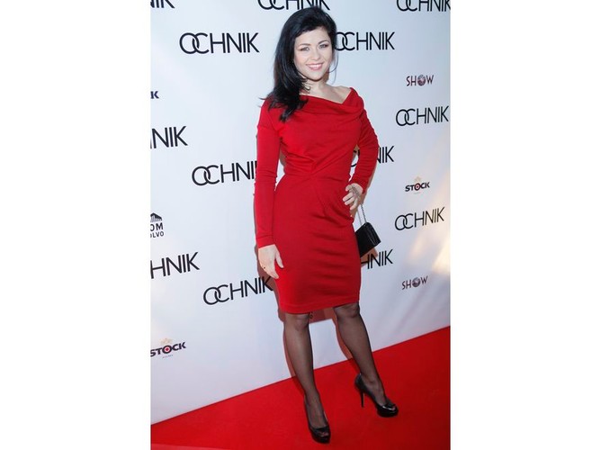 Bardzo pozytywne opinie zebrała Katarzyna Cichopek. Trinny i Suzannah pochwaliły czerwony kolor kreacji aktorki a samą gwiazdę nazwały „zachwycającą”.