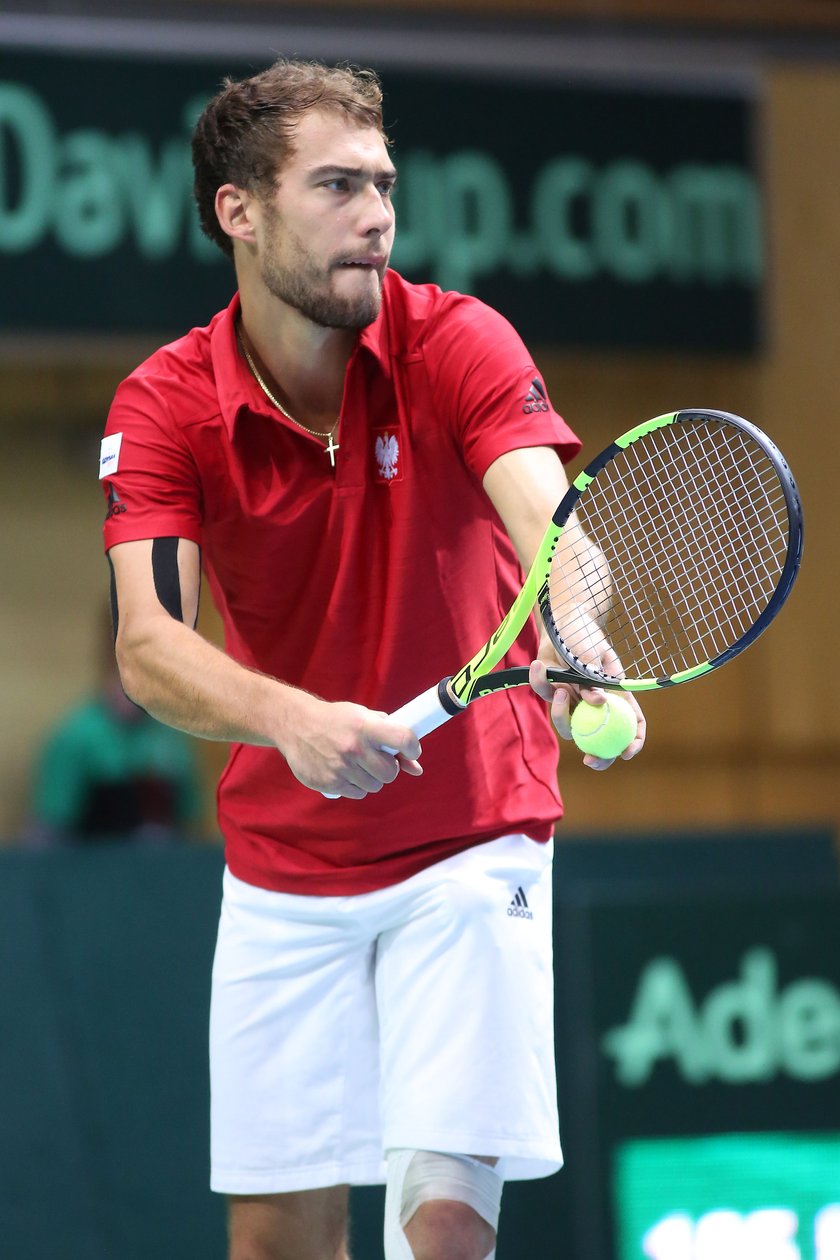 Janowicz lubi Francuzów... ogrywać