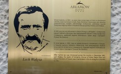 Jan Żaryn: Lech Wałęsa na pewno nie powinien być usunięty z kart historii