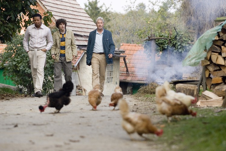 Jesse Eisenberg w filmie 'W pogoni za zbrodniarzem'