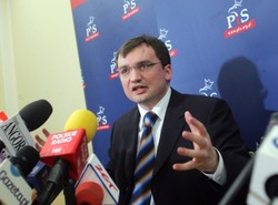 Ziobro: Platforma robi ze śmierci mojego ojca igrzyska