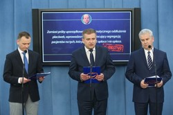 PO o audycie PiS: "Kłamstwa" o służbie zdrowia, infrastrukturze i stoczniach