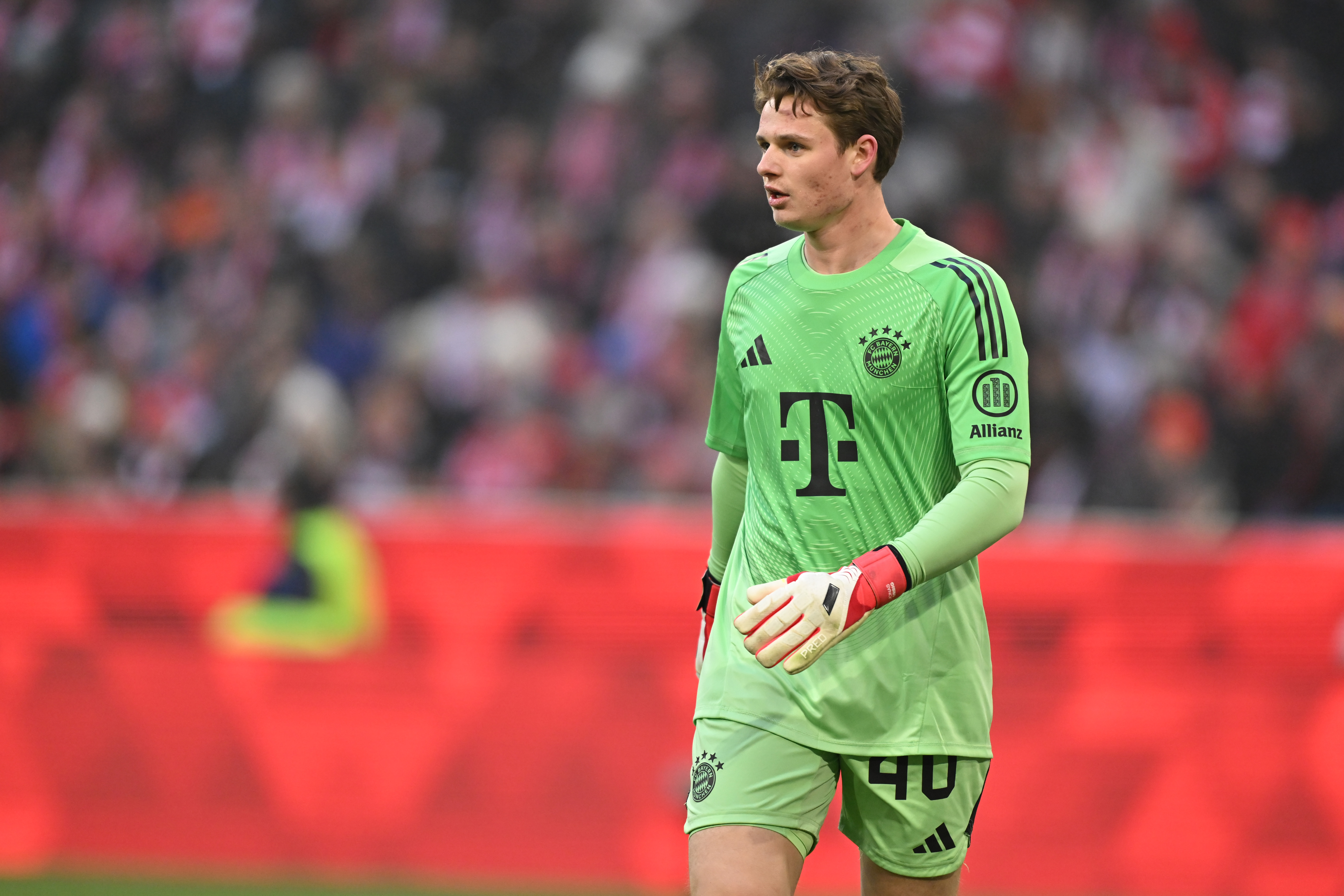 Nach Patzer und Shitstorm: Kann Jonas Urbig noch Neuers Nachfolger werden?