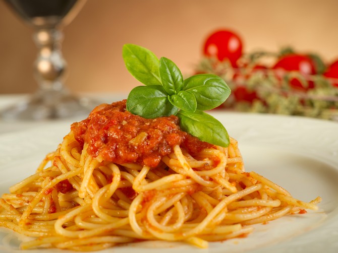 11037_seoske-spagete--shutterstock_54476089