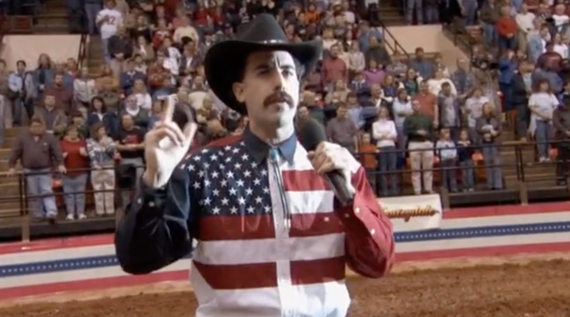 Anglický komik a herec Sacha Baron Cohen ako Borat.