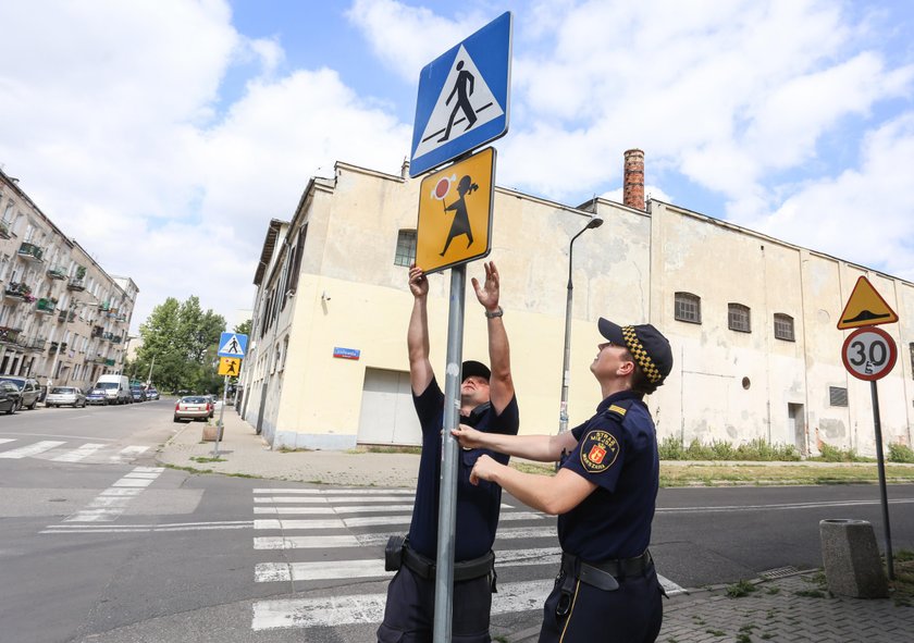 Strażnicy rozpoczynają kontrole szkół