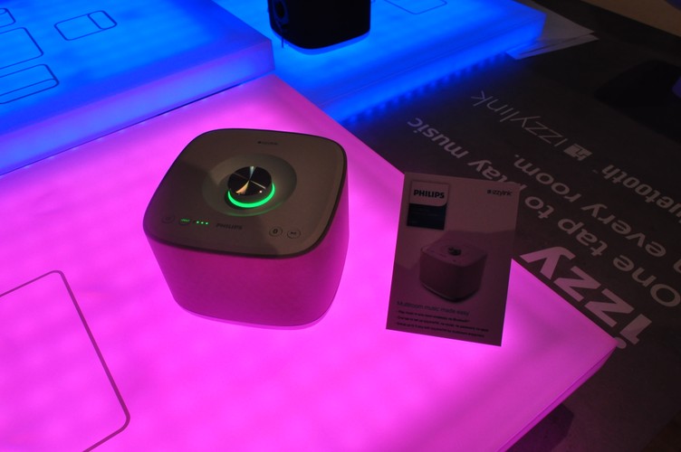 SIeć głośników IZZY