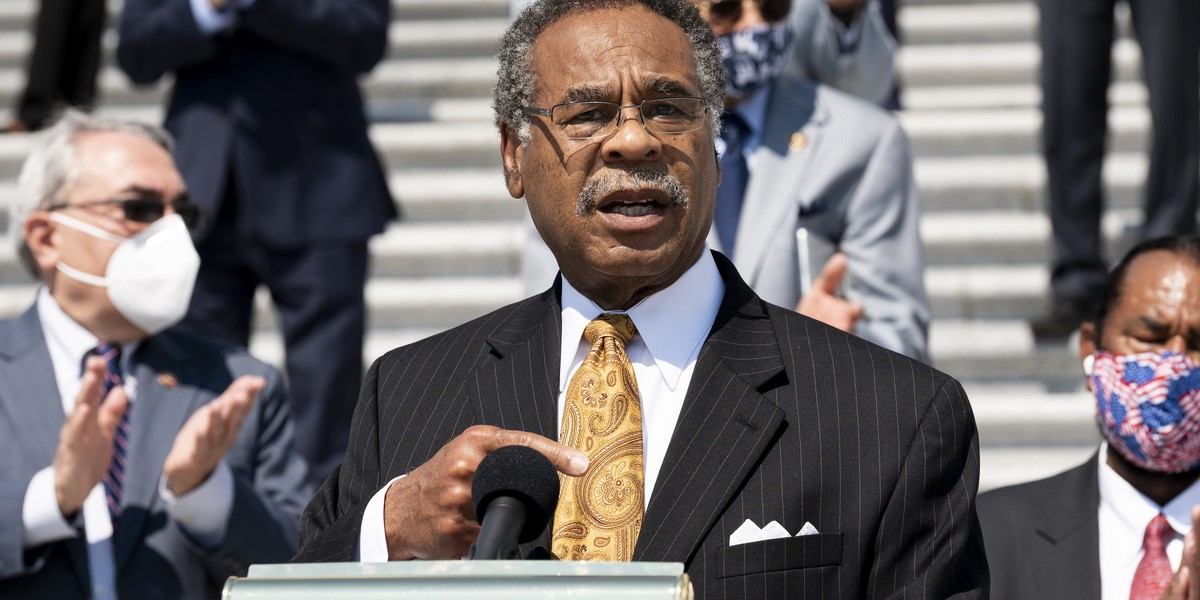 Democrats Push For 'George Floyd Justice in Policing Act'