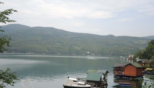 Jezero Perućac na Drini