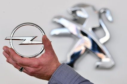 General Motors potwierdza: Peugeot przejmie Opla za 2,3 mld dol.