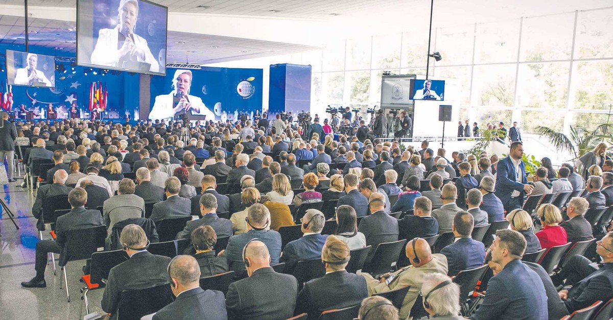 XXXIV Forum Ekonomiczne w Karpaczu – najwięcej gości, najwięcej wydarzeń.