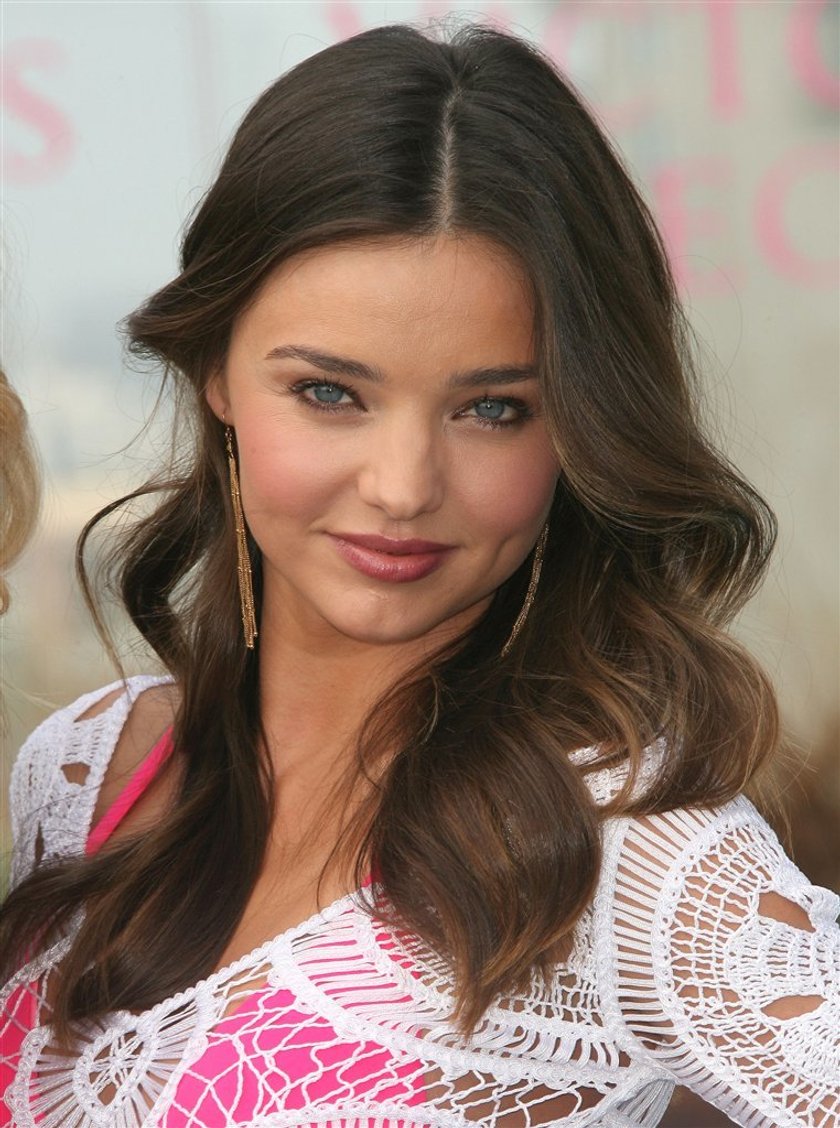 Miranda Kerr syn Flynn okładka Who