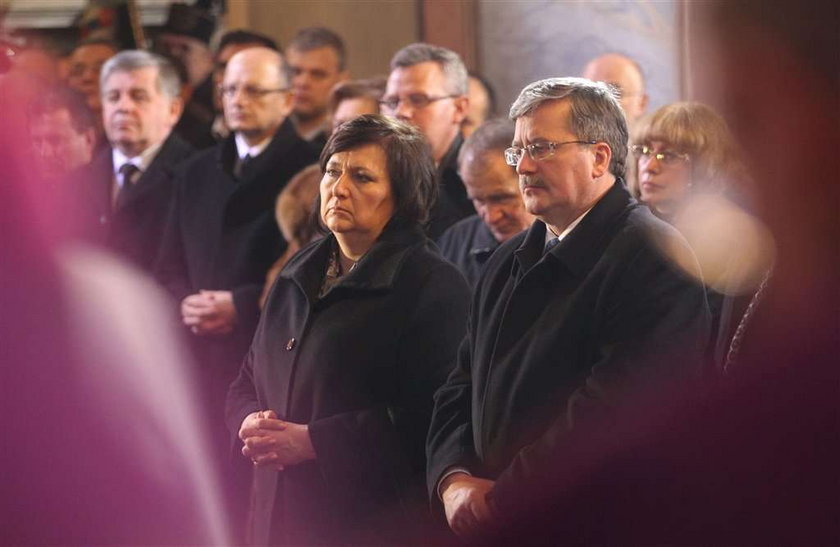 Prezydent Komorowski na pogrzebie abp Życińskiego. ZDJĘCIA