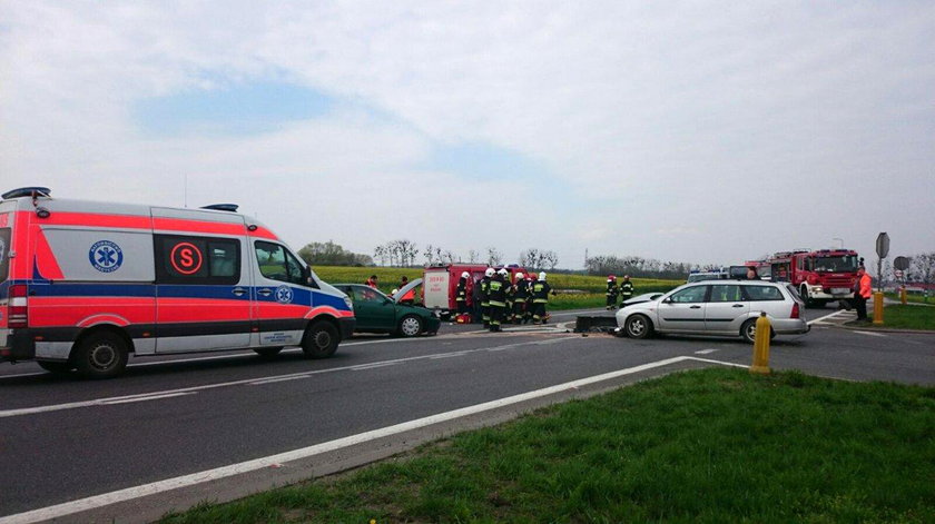 Wypadek na opolskim grzybku. Cztery osoby zostały ranne 