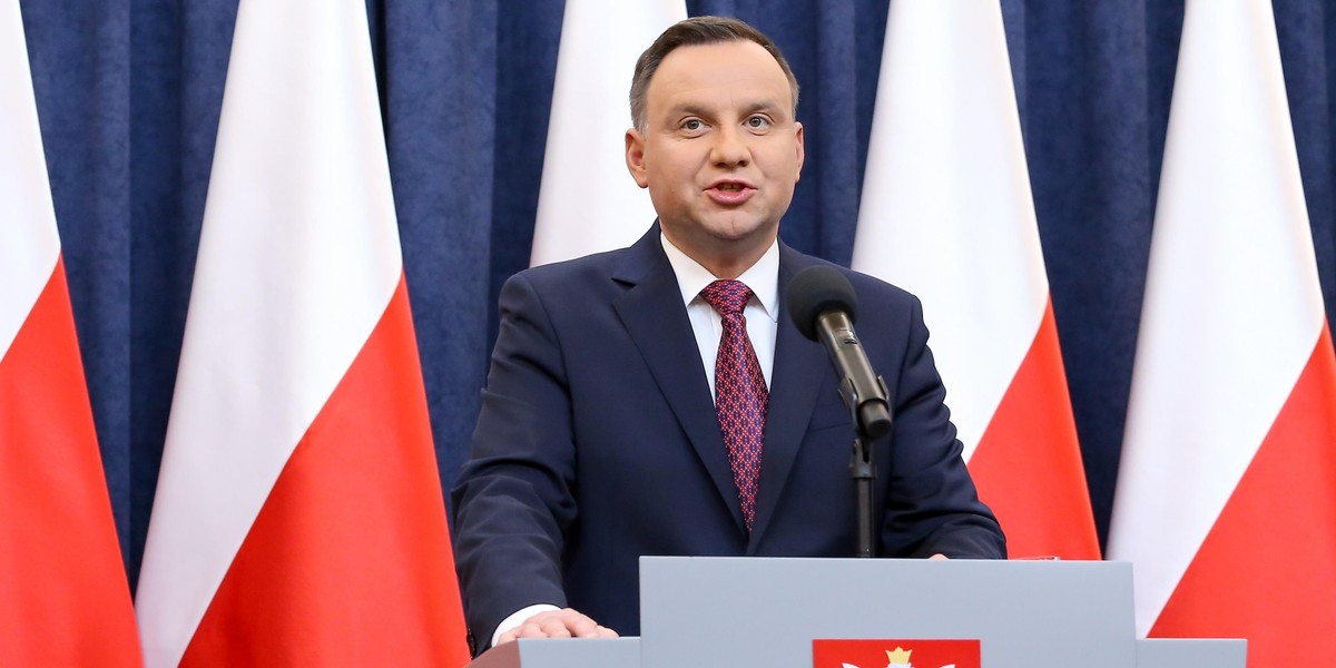 Duda zapowiedział, że podpisze ustawy. Tego się nie spodziewał