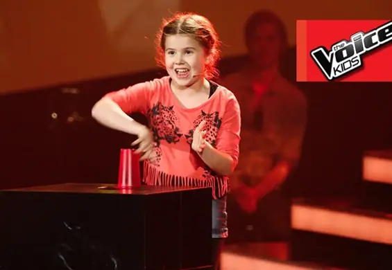 8-latka w dzieciecej edycji The Voice gra na... kubku, a do tego fenomenalnie śpiewa!