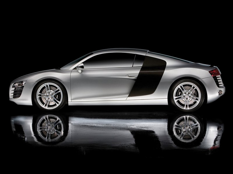 Audi R8 nagrodzone tytułem SportsCar magazynu AutoBild