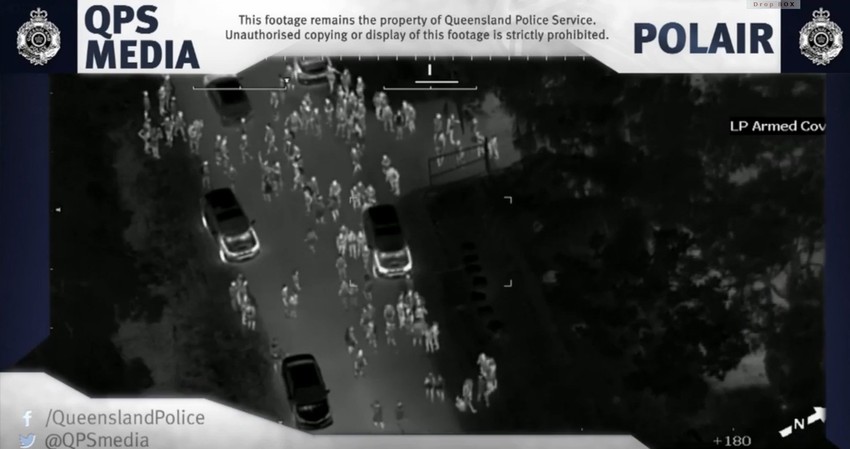 Članovi srpske zajednice su pokušavali da ih umire, ali bezuspešnoOvde potpis