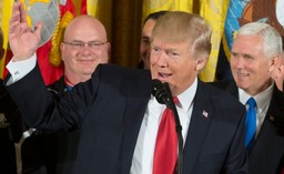 Trump: "Coś powinno się stać" z syryjskim prezydentem