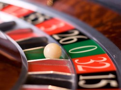 To jakiś koszmar! Włosy zmarłego idola zmienione w...