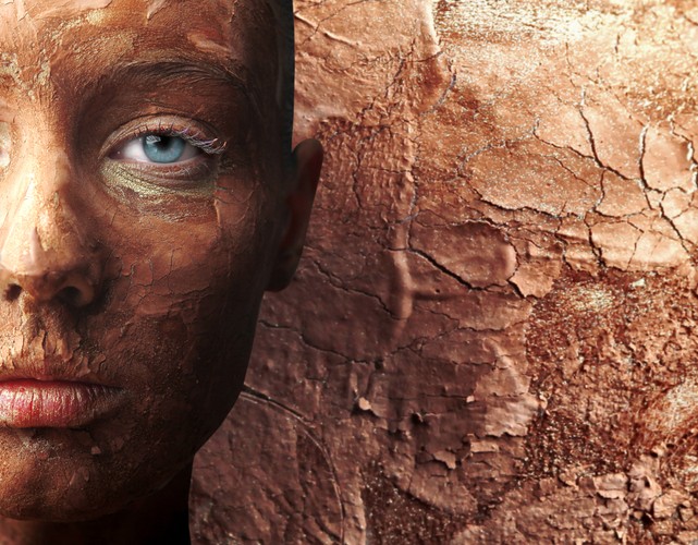 'Kilogramy' podkładu na twarzy