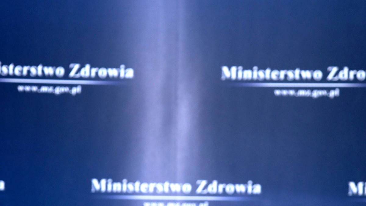 Porozumienie Organizacji Lekarskich, zrzeszające największe związki zawodowe medyków, zaapelowało w liście do premiera Donalda Tuska o interwencję ws. umów z NFZ na wypisywanie recept refundowanych. Lekarze domagają się wycofania z nich zapisów o karach.