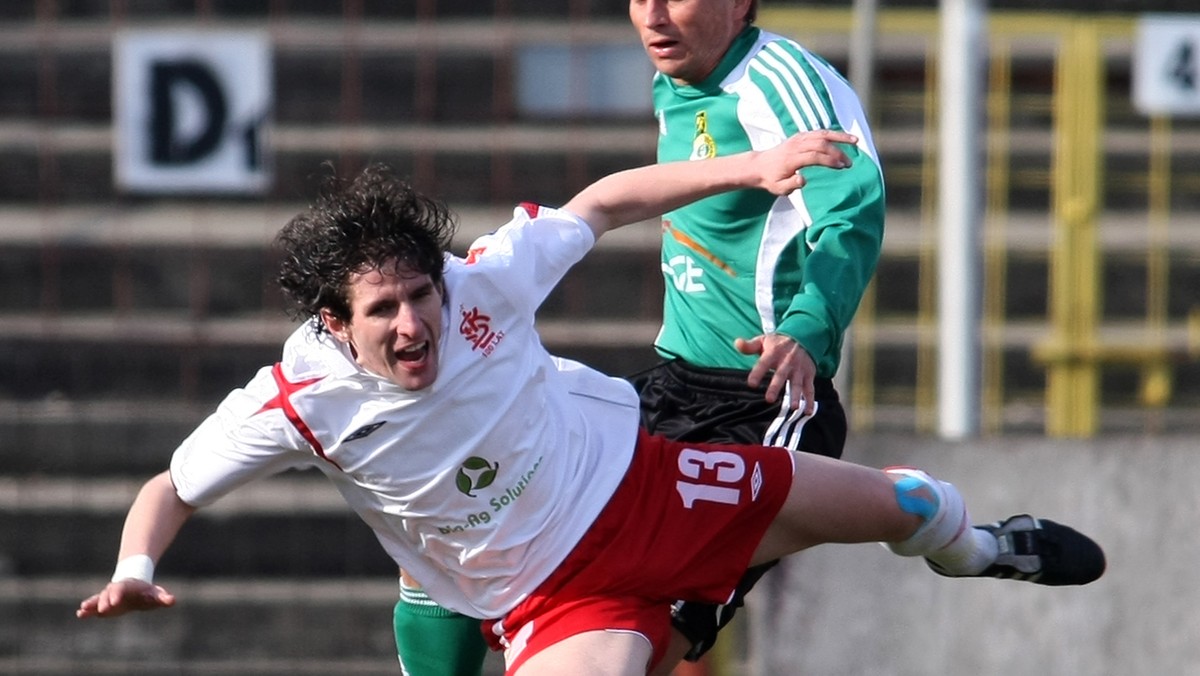 Bartłomiej Chwalibogowski odszedł z GKS Bełchatów i wzmocnił Odrę Wodzisław. We wtorek złożył podpis pod dwuletnim kontraktem.