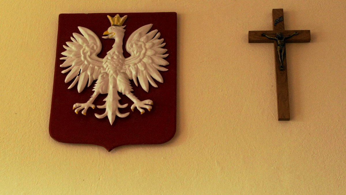 Polskie prawo nie jest obojętne wyznaniowo. Z tego powodu bardzo często osoby niewierzące są pokrzywdzone.