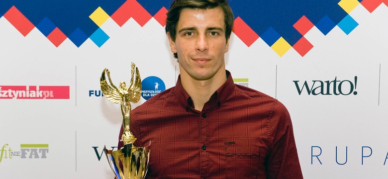 Ironman razy 10. Robert Karaś zabrany do szpitala