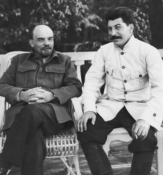 Lenin z sekretarzem generalnym KC RKP(b) - Rosyjska Komunistyczna Partia (bolszewików), Józefem Stalinem, Gorki w 1922 r.
