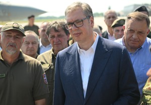 Vojska Srbije Vučić