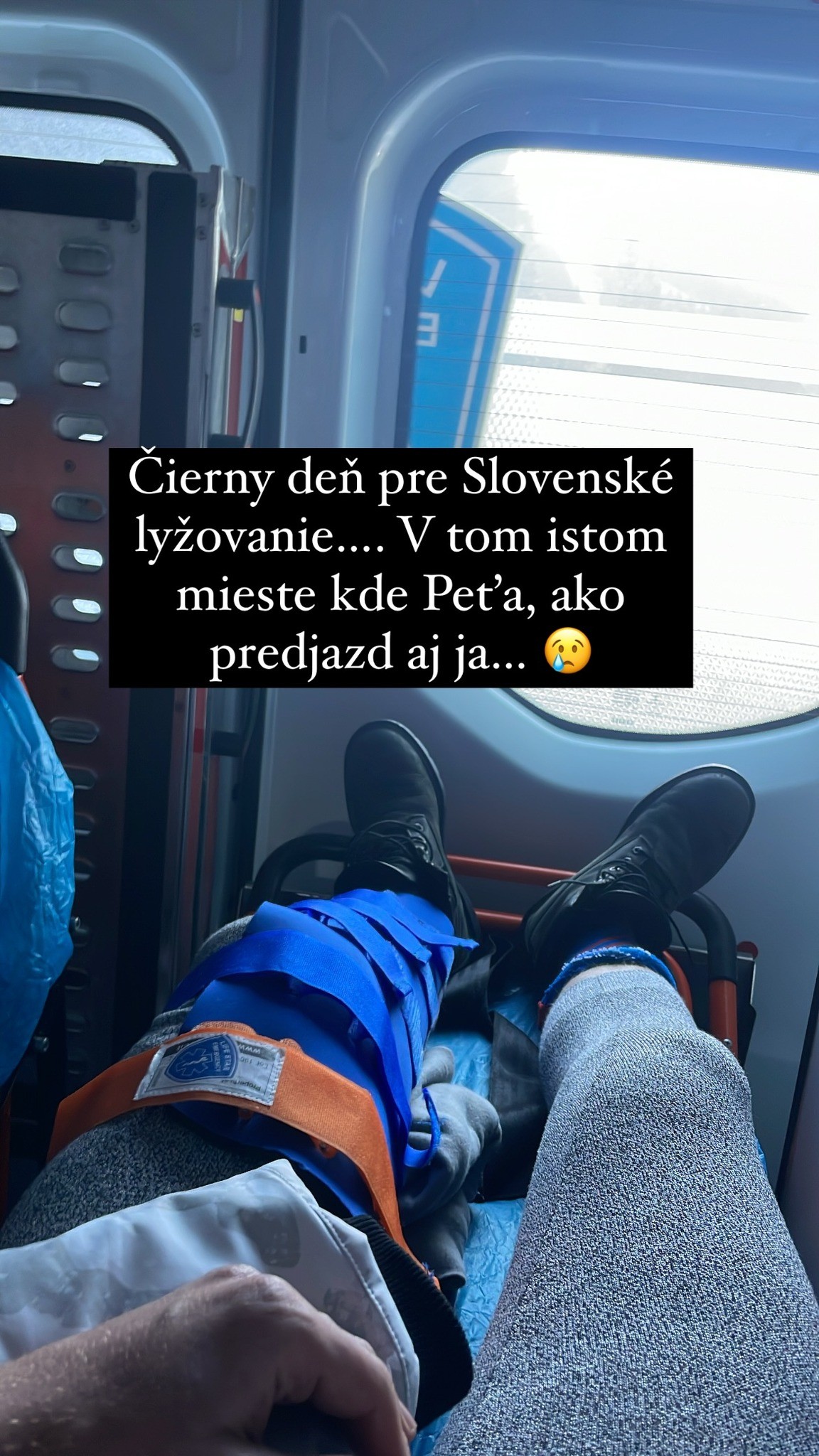 Adam Žampa sa zranil takmer na rovnakom mieste ako Petra Vlhová.